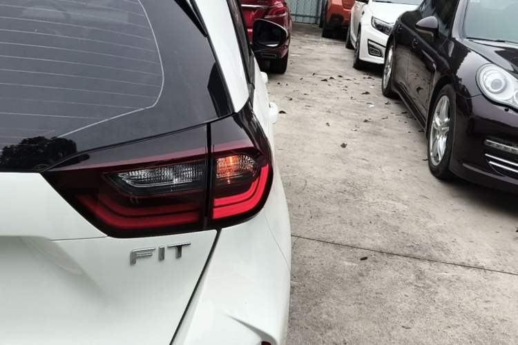 Used Honda Fit 2021 1.5L CVT Trend Edition Right Rear Taillight
