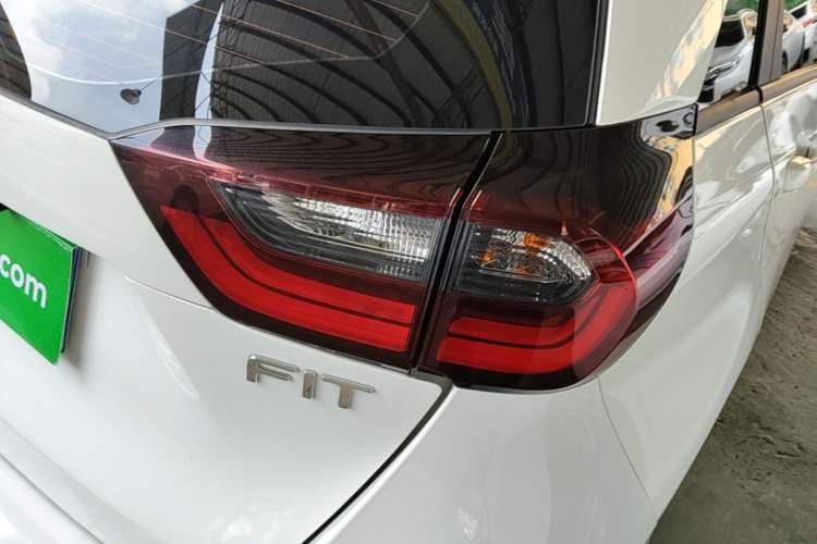 Used Honda Fit 2021 1.5L CVT Trend Edition Right Rear Taillight