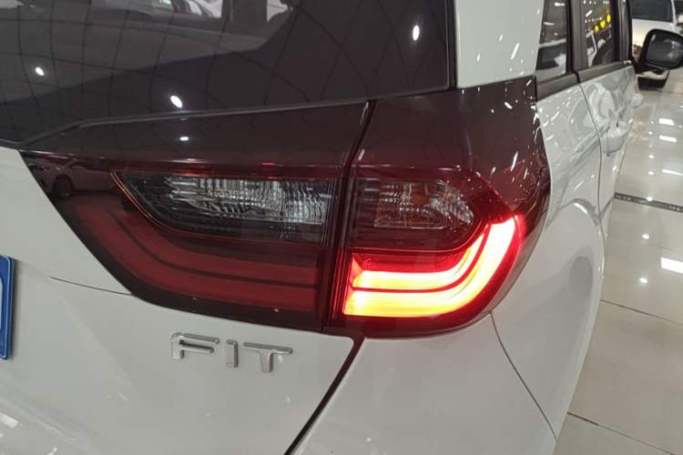 Used Honda Fit 2021 1.5L CVT Trend Edition Right Rear Taillight