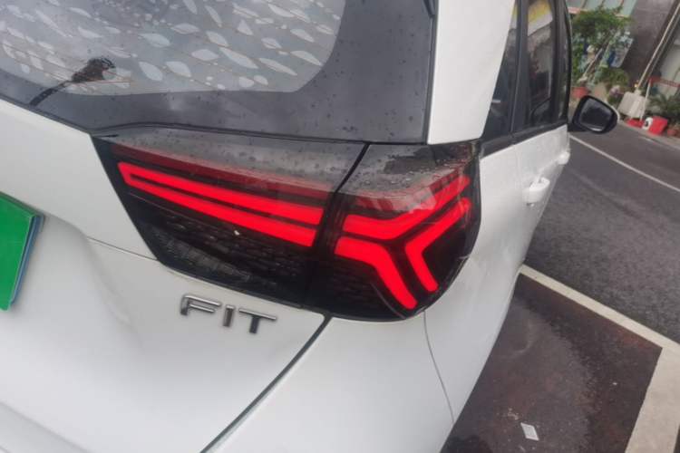 Used Honda Fit 2021 1.5L CVT Trend Edition Right Rear Taillight