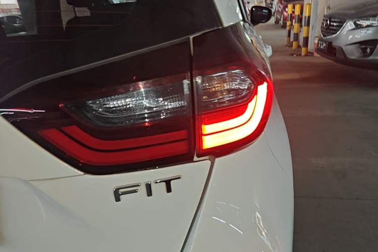 Used Honda Fit 2021 1.5L CVT Trend Edition Right Rear Taillight