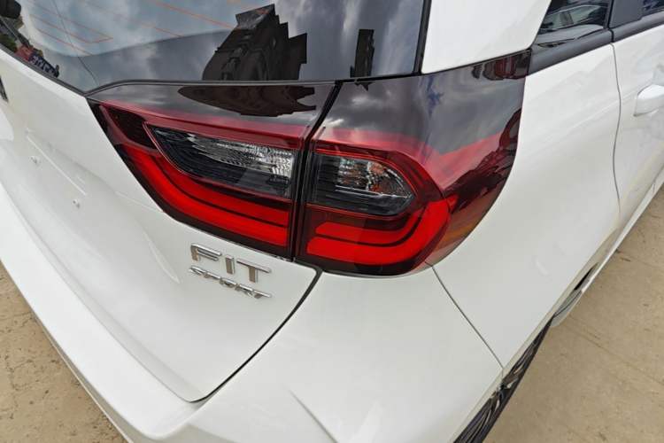 Used Honda Fit 2021 1.5L CVT Trendy Run Pro Edition Right Rear Taillight