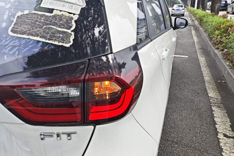 Used Honda Fit 2021 1.5L CVT Trend Edition Right Rear Taillight