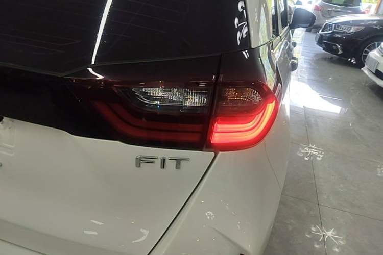 Used Honda Fit 2021 1.5L CVT Trendy Edition Right Rear Taillight