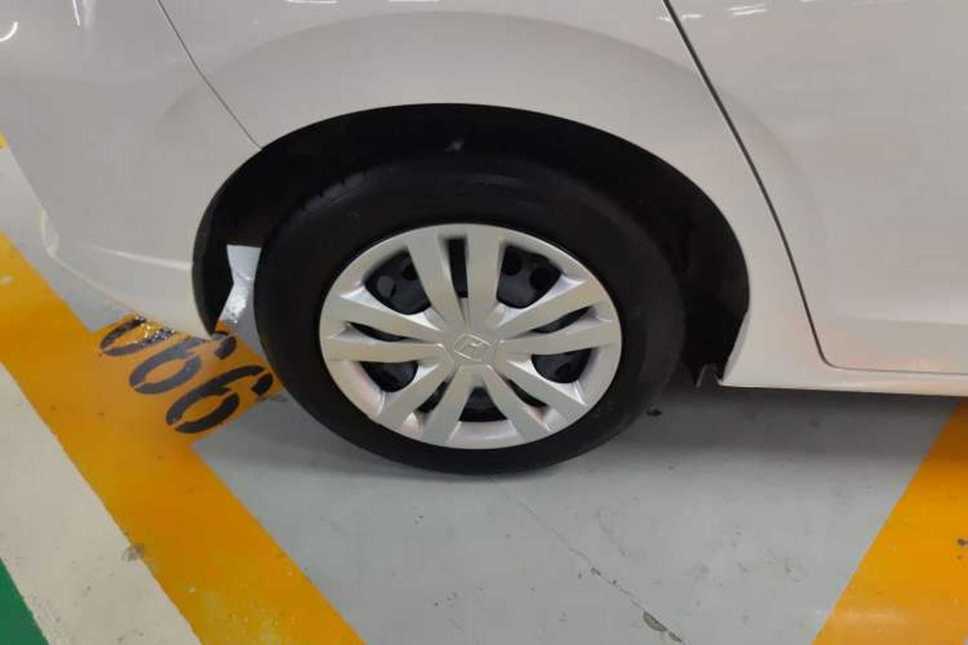 Used Honda Fit 2021 1.5L CVT Trend Edition Right Rear Wheel Hub