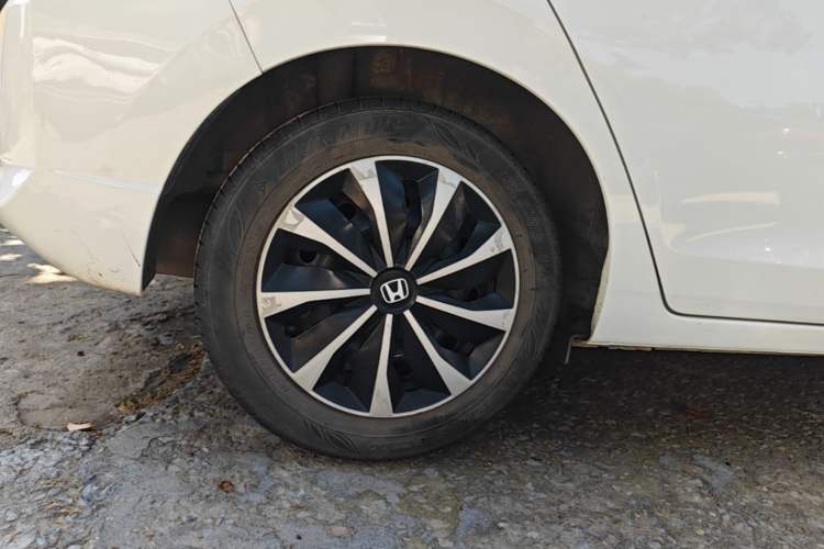 Used Honda Fit 2021 1.5L CVT Trendy Sports Edition Right Rear Wheel Hub