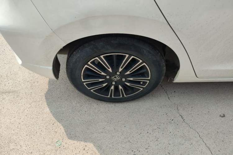 Used Honda Fit 2021 1.5L CVT Trendy Edition Right Rear Wheel Hub