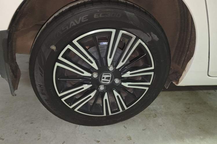 Used Honda Fit 2021 1.5L CVT Trendy Edition Right Rear Wheel Hub