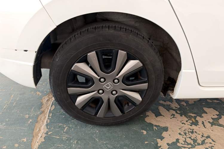 Used Honda Fit 2021 1.5L CVT Trendy Sports Edition Right Rear Wheel Hub