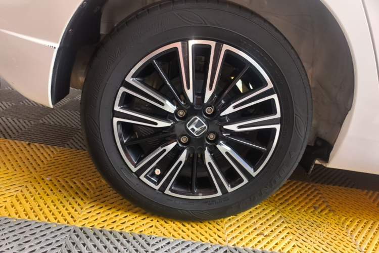 Used Honda Fit 2021 1.5L CVT Trendy Run Pro Edition Right Rear Wheel Hub