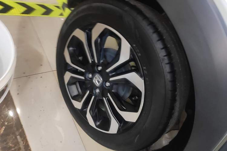 Used Honda Fit 2021 1.5L CVT Trendy Version Right Rear Wheel Hub