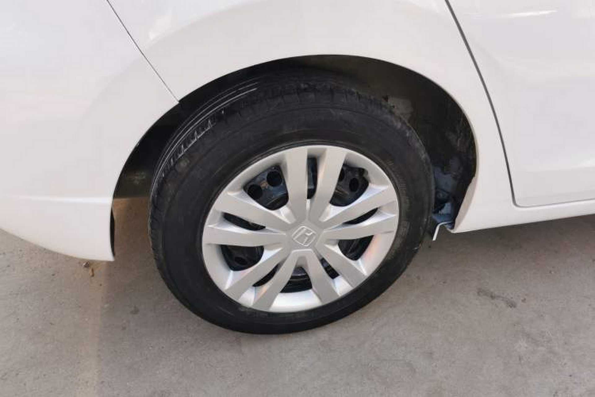 Used Honda Fit 2021 1.5L CVT Trendy Edition Right Rear Wheel Hub