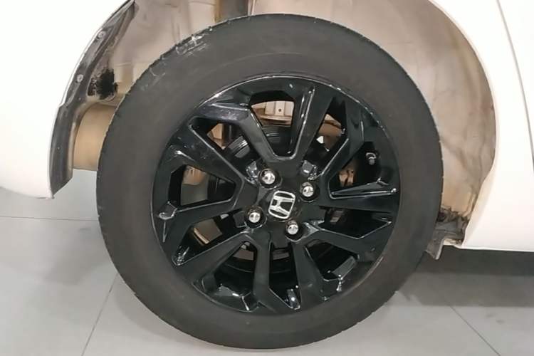Used Honda Fit 2021 1.5L CVT Trendy Run Pro Edition Right Rear Wheel Hub