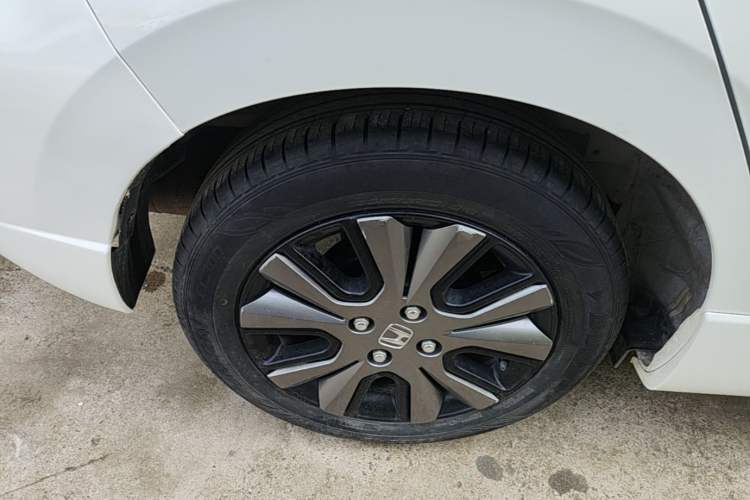 Used Honda Fit 2021 1.5L CVT Trendy Sports Edition Right Rear Wheel Hub
