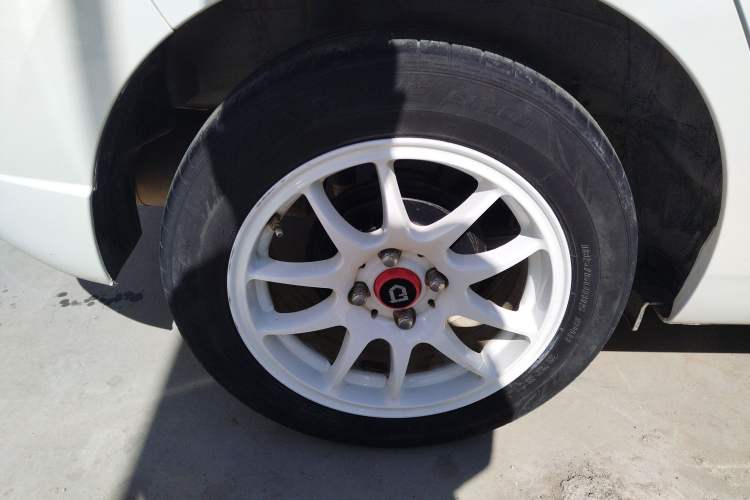 Used Honda Fit 2021 1.5L CVT Trend Edition Right Rear Wheel Hub