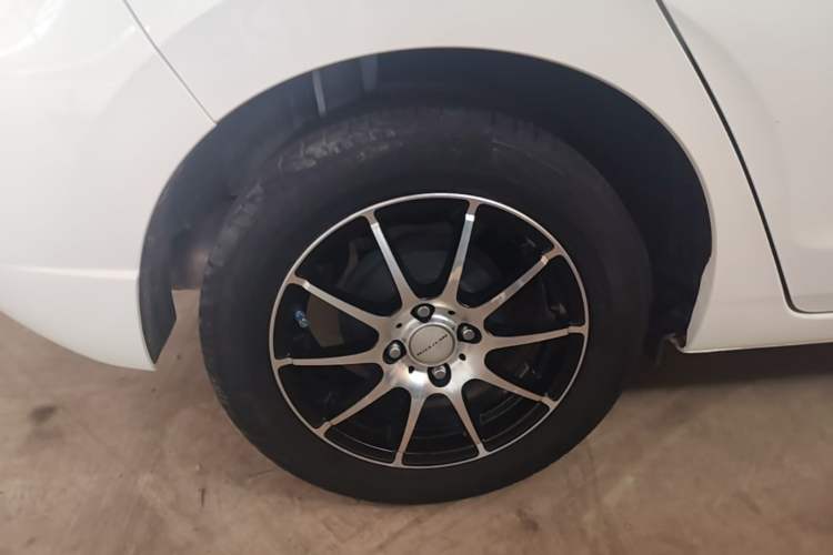 Used Honda Fit 2021 1.5L CVT Trendy Edition Right Rear Wheel Hub