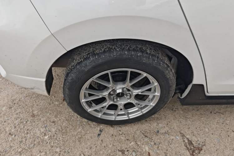 Used Honda Fit 2021 1.5L CVT Trendy Edition Right Rear Wheel Hub