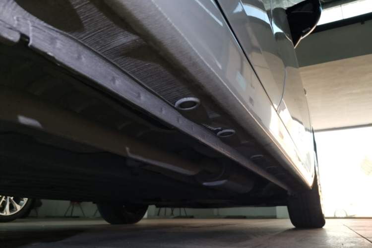 Used Honda Fit 2021 1.5L CVT Trend Edition Right Side Sill