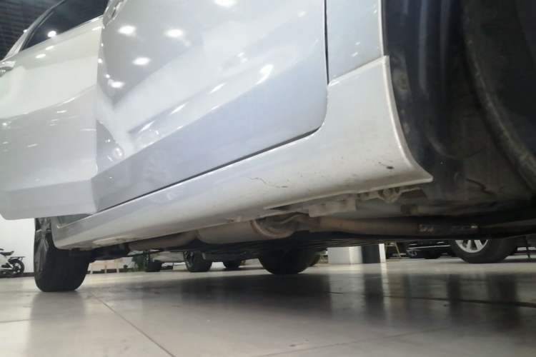 Used Honda Fit 2021 1.5L CVT Trendy Sports Edition Right Side Sill