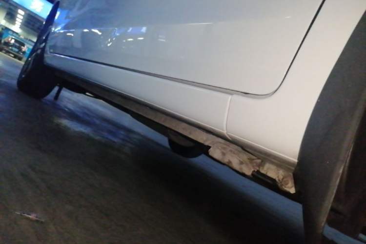 Used Honda Fit 2021 1.5L CVT Trend Edition Right Side Sill