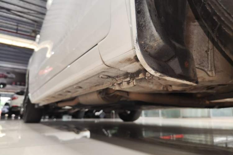 Used Honda Fit 2021 1.5L CVT Trend Edition Right Side Sill