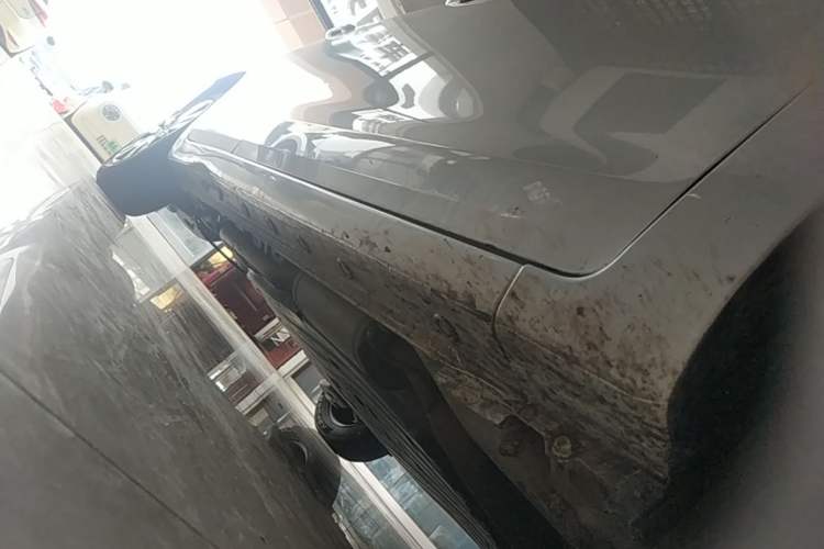 Used Honda Fit 2021 1.5L CVT Trend Edition Right Side Sill