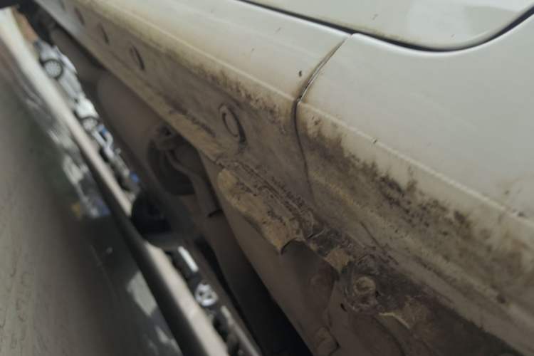 Used Honda Fit 2021 1.5L CVT Trend Edition Right Side Sill