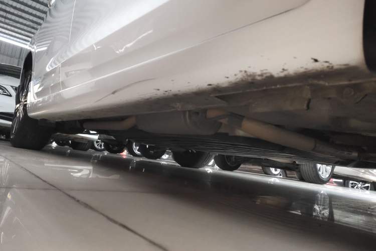 Used Honda Fit 2021 1.5L CVT Trendy Sports Edition Right Side Sill