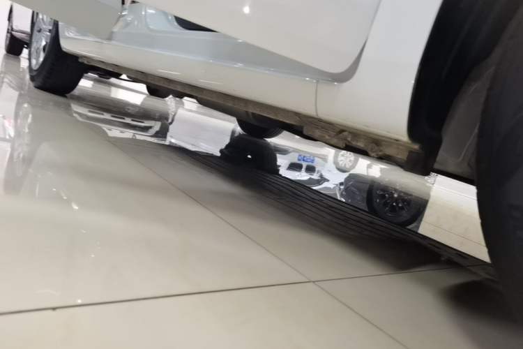 Used Honda Fit 2021 1.5L CVT Trend Edition Right Side Sill