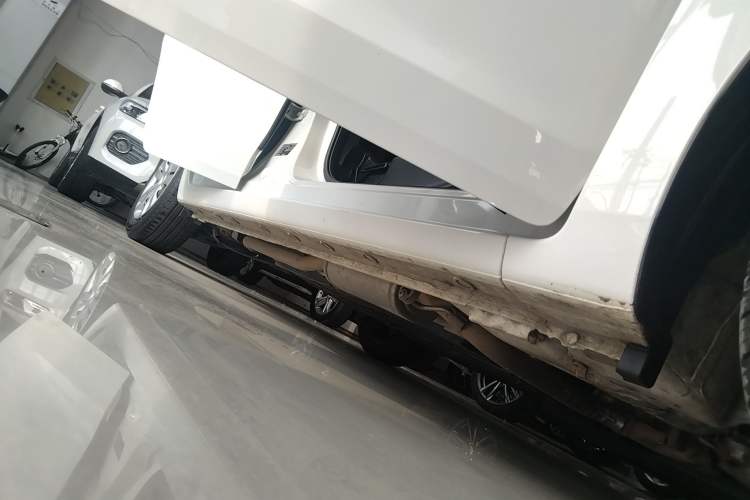Used Honda Fit 2021 1.5L CVT Trend Edition Right Side Sill