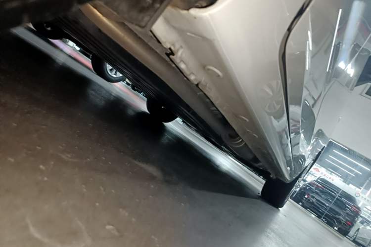 Used Honda Fit 2021 1.5L CVT Trend Edition Right Side Sill