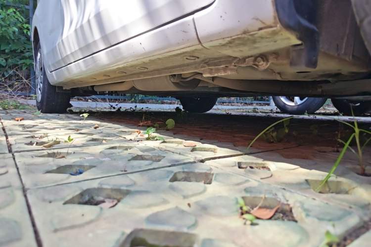 Used Honda Fit 2021 1.5L CVT Trendy Edition Right Side Sill