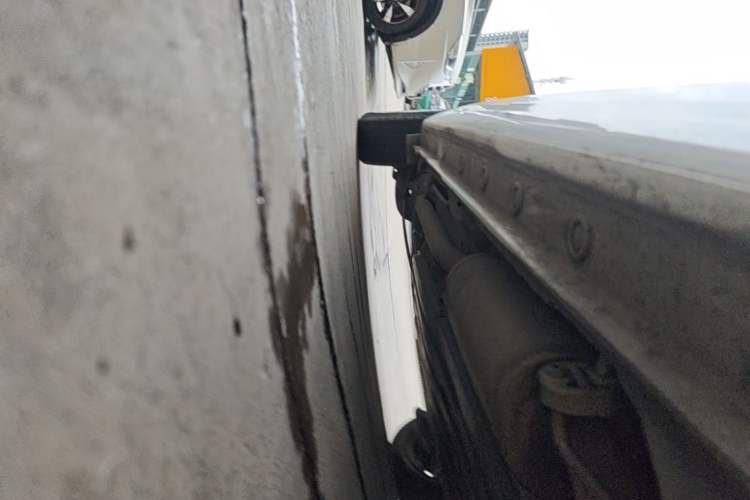 Used Honda Fit 2021 1.5L CVT Trend Edition Right Side Sill