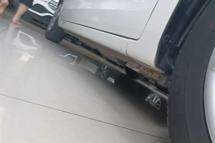 Used Honda Fit 2021 1.5L CVT Trend Edition Right Side Sill