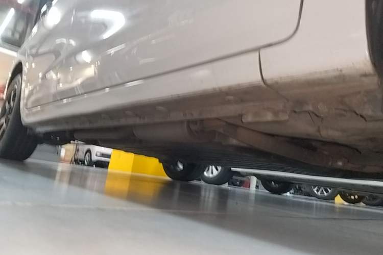 Used Honda Fit 2021 1.5L CVT Trendy Edition Right Side Sill