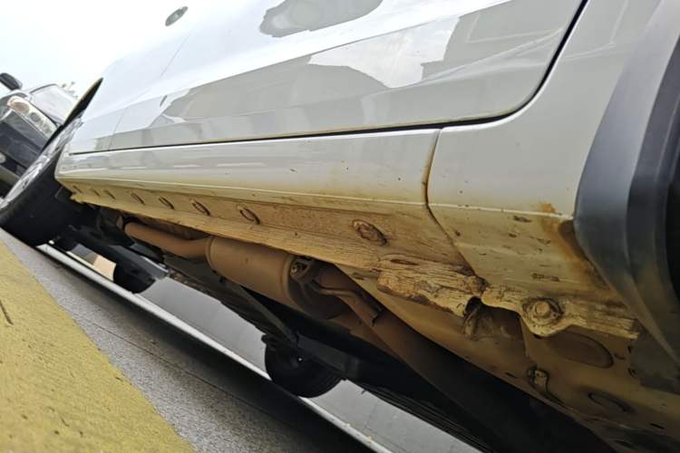 Used Honda Fit 2021 1.5L CVT Trend Edition Right Side Sill