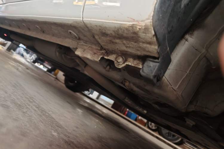 Used Honda Fit 2021 1.5L CVT Trend Edition Right Side Sill