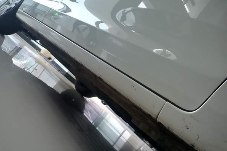 Used Honda Fit 2021 1.5L CVT Trend Edition Right Side Sill
