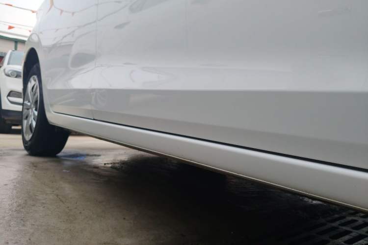 Used Honda Fit 2021 1.5L CVT Trend Edition Right Side Sill