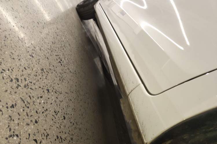 Used Honda Fit 2021 1.5L CVT Trend Edition Right Side Sill
