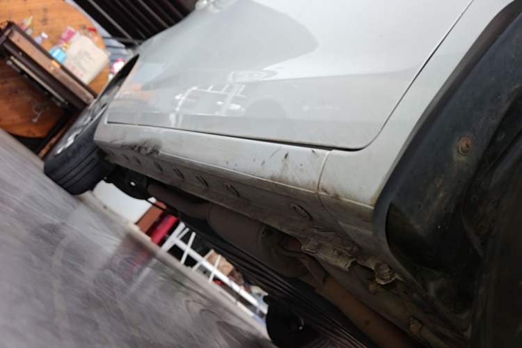 Used Honda Fit 2021 1.5L CVT Trend Edition Right Side Sill
