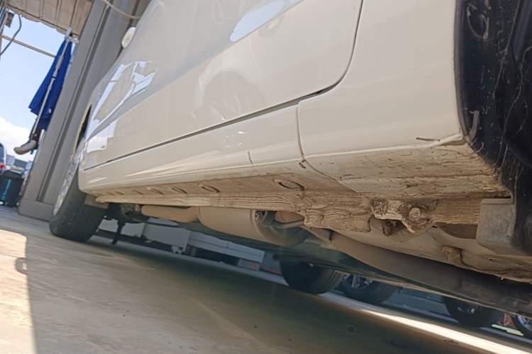 Used Honda Fit 2021 1.5L CVT Trend Edition Right Side Sill