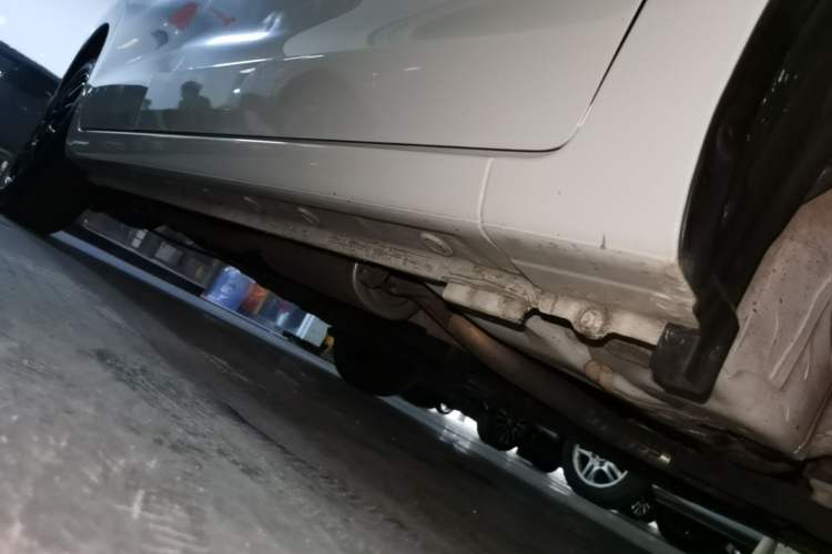 Used Honda Fit 2021 1.5L CVT Trend Edition Right Side Sill