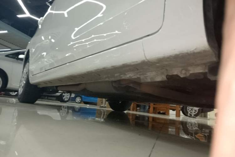 Used Honda Fit 2021 1.5L CVT Trend Edition Right Side Sill