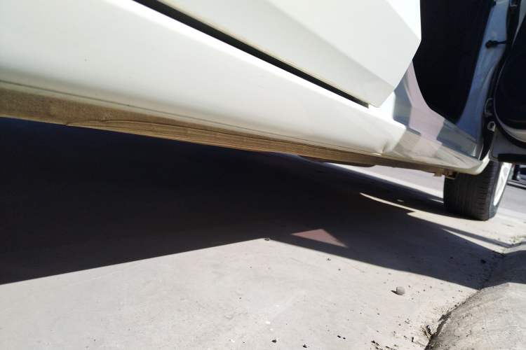 Used Honda Fit 2021 1.5L CVT Trend Edition Right Side Sill