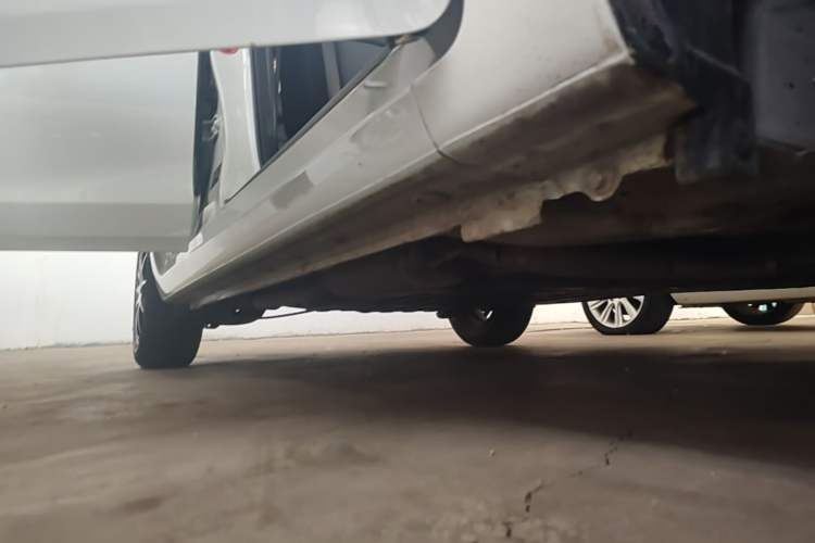 Used Honda Fit 2021 1.5L CVT Trendy Edition Right Side Sill