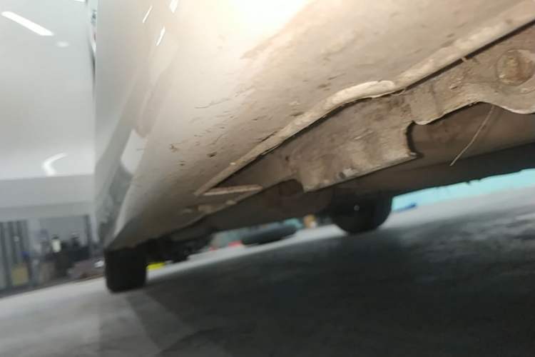 Used Honda Fit 2021 1.5L CVT Trendy Sports Edition Right Side Sill