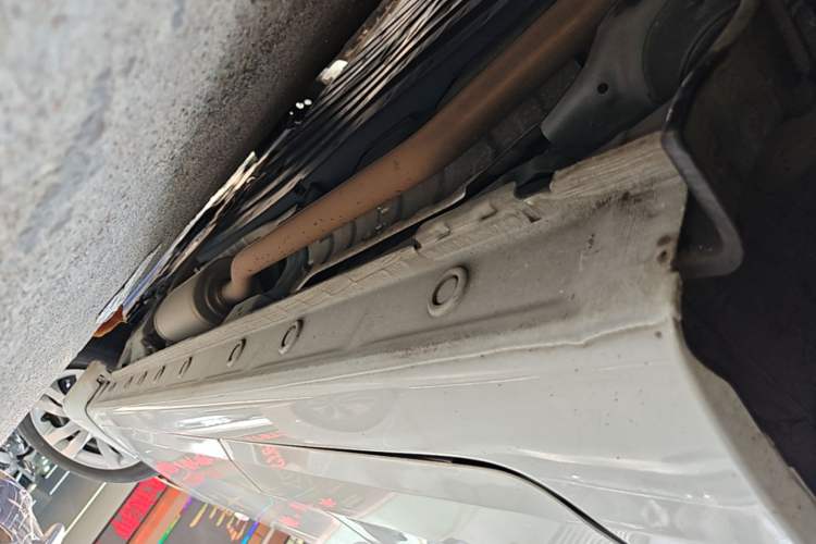 Used Honda Fit 2021 1.5L CVT Trend Edition Right Side Sill