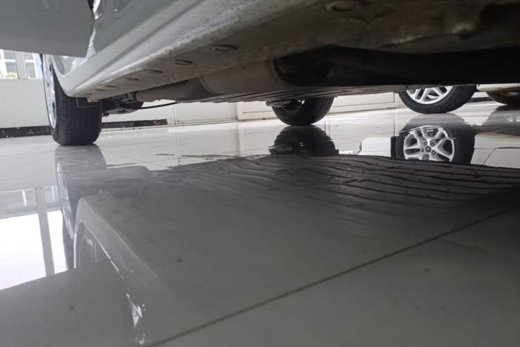 Used Honda Fit 2021 1.5L CVT Trend Edition Right Side Sill