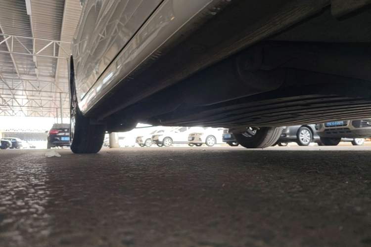 Used Honda Fit 2021 1.5L CVT Trendy Edition Right Side Sill